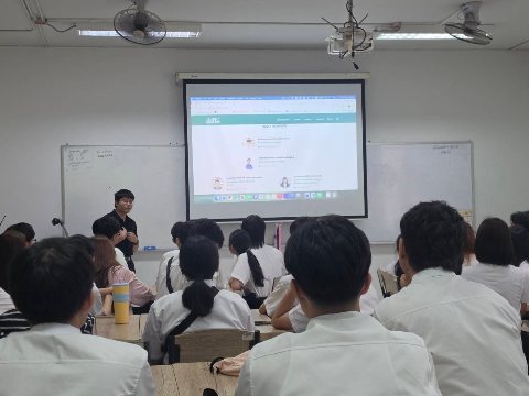 First meeting with academic advisors, academic year 2026 – Photo 6